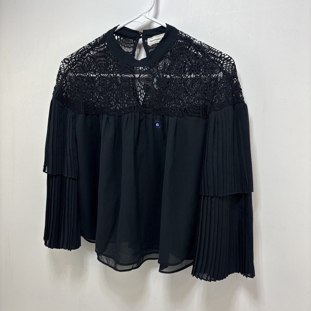 Abercrombie Fitch Womens Black Pleated Bell Sleeve Lace Blouse Size XS Romantic - Picture 3 of 5